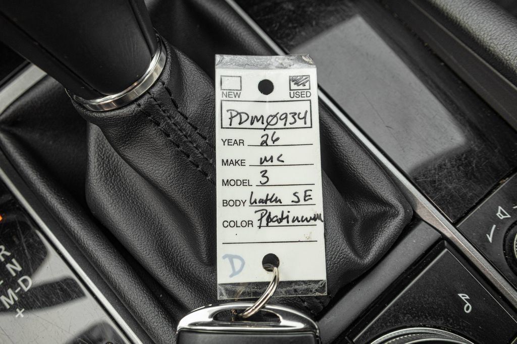 Used 2024 MAZDA MAZDA3 s FWD image 27
