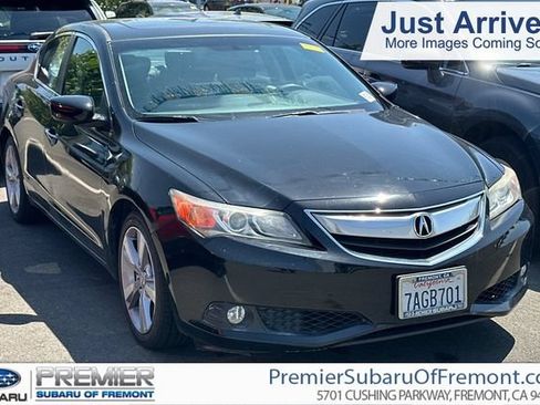 Used 2013 Acura ILX w/ Premium Package FWD image 1