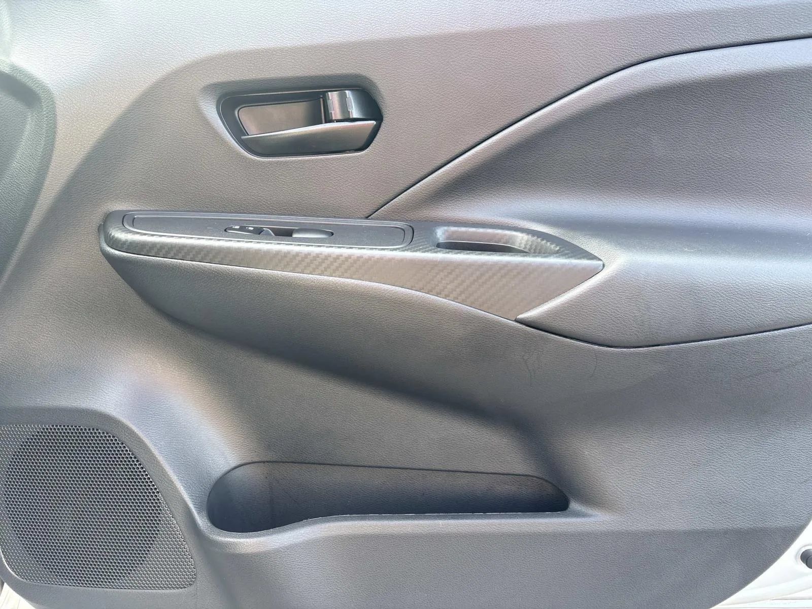 Used 2024 Nissan Versa S w/ Trunk Package FWD image 18