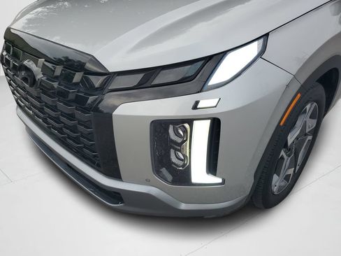 Used 2024 Hyundai Palisade Limited AWD/4WD image 14