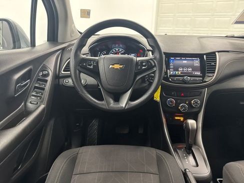 Used 2020 Chevrolet Trax LT w/ LPO, Protection Package image 18