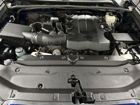 Used 2023 Toyota 4Runner TRD Off-Road Premium w/ Moonroof Package image 36