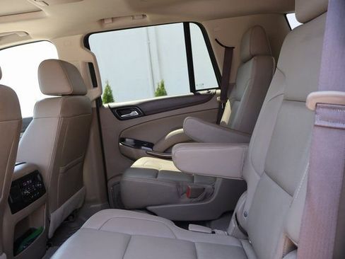 Certified 2018 GMC Yukon SLT w/ Open Road Package AWD/4WD image 19