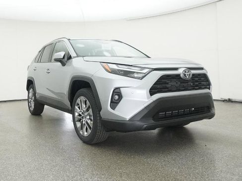 New 2025 Toyota RAV4 XLE Premium image 31