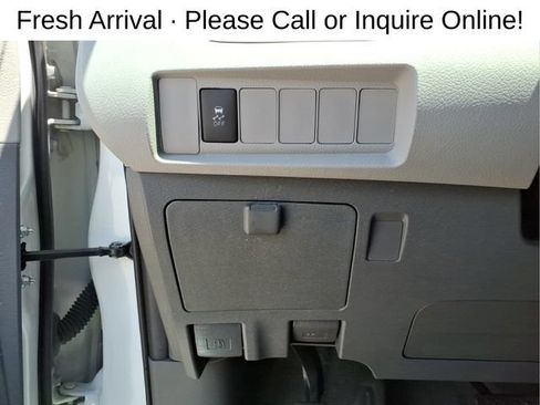 Used 2020 Toyota Sienna L FWD image 14