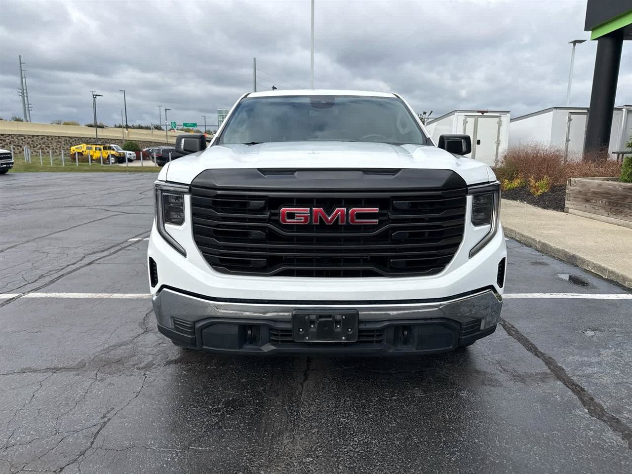 Used 2022 GMC Sierra 1500 Pro w/ Pro Value Package RWD image 3