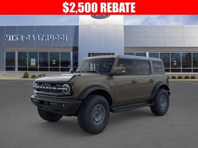 New 2025 Ford Bronco Outer Banks w/ Sasquatch Package