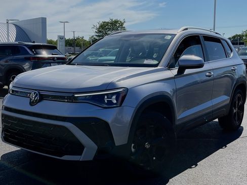 New 2026 Volkswagen Taos SEL AWD/4WD image 22
