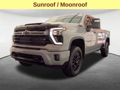 Used 2024 Chevrolet Silverado 2500 LTZ w/ LTZ Plus Package AWD/4WD image 5