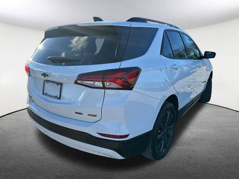 Certified 2024 Chevrolet Equinox RS image 18