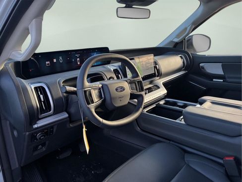 New 2026 Ford Expedition Max Active AWD/4WD image 18