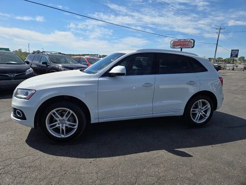 Used 2016 Audi Q5 2.0T Premium Plus w/ Technology Package AWD/4WD image 4