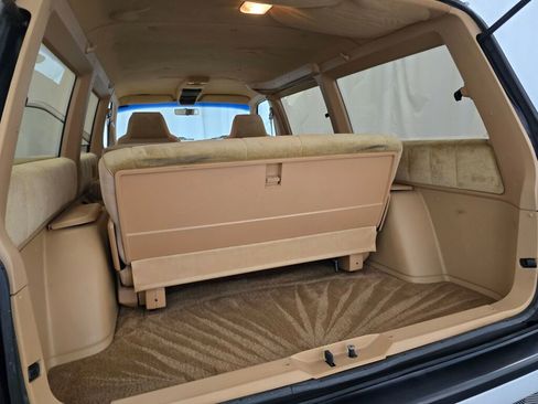 Used 1990 Dodge Grand Caravan LE image 64