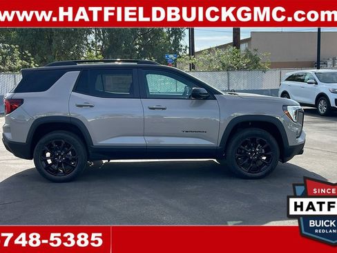 New 2027 GMC Terrain Elevation w/ Elevation Premium Package FWD image 6