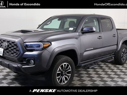 Used 2021 Toyota Tacoma TRD Sport w/ Technology Package image 1