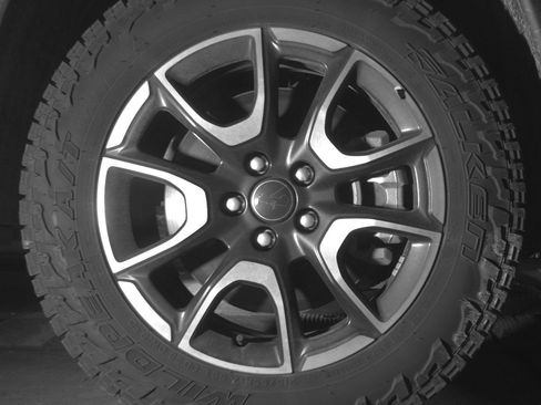 Used 2025 Jeep Compass Trailhawk AWD/4WD image 13