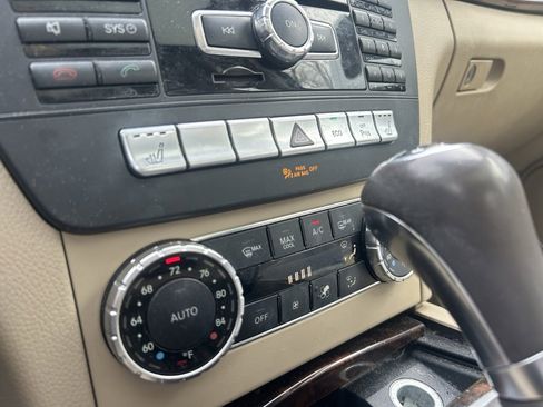 Used 2014 Mercedes-Benz C 300 4MATIC Sedan image 22