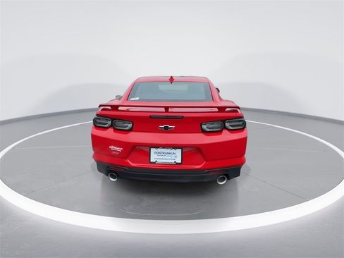 Used 2021 Chevrolet Camaro SS image 7
