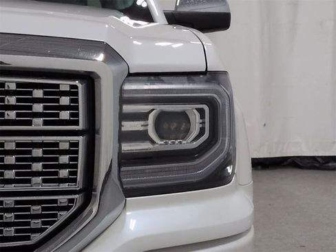 Used 2017 GMC Sierra 1500 Denali image 11