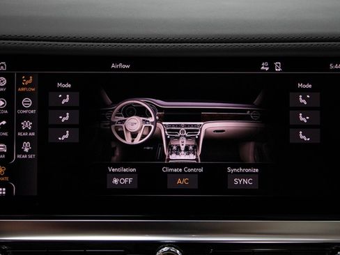 Used 2022 Bentley Flying Spur W12 AWD/4WD image 38