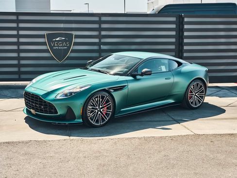 Used 2024 Aston Martin DB12 Coupe RWD image 5