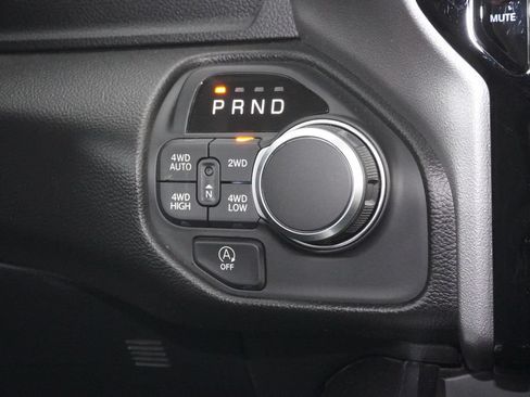 Used 2025 RAM 1500 Big Horn AWD/4WD image 20