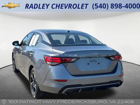 Used 2025 Nissan Sentra SV FWD image 17