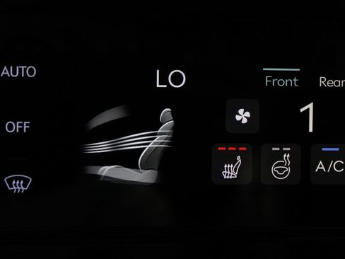 Used 2025 Genesis G80 2.5T image 21