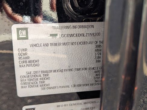 Used 2020 Chevrolet Silverado 1500 LT image 31