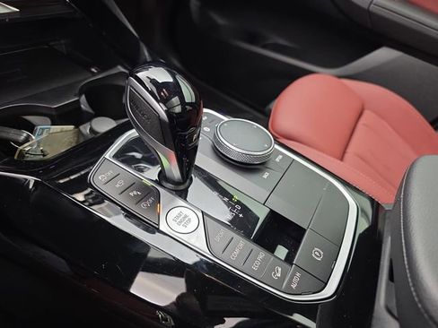 Used 2024 BMW X3 xDrive30i w/ Premium Package image 39