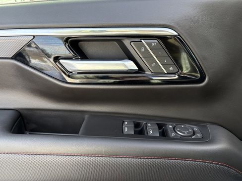 Used 2025 Chevrolet Tahoe RST w/ RST Performance Edition image 23