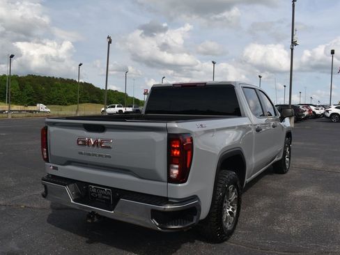 Used 2024 GMC Sierra 1500 Pro w/ Pro Value Package AWD/4WD image 8