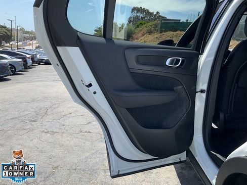 Used 2023 Volvo C40 P8 Recharge Plus w/ Protection Package Premier AWD/4WD image 39