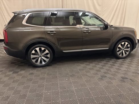 Certified 2022 Kia Telluride EX w/ EX Premium Package image 4