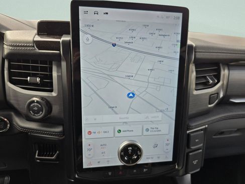 New 2025 Ford F150 Lightning Flash image 2