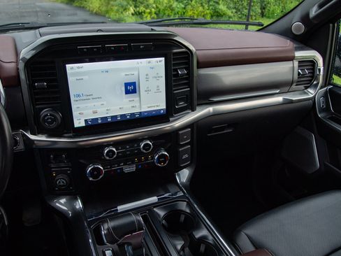Used 2023 Ford F150 Lariat w/ Equipment Group 502A High AWD/4WD image 16