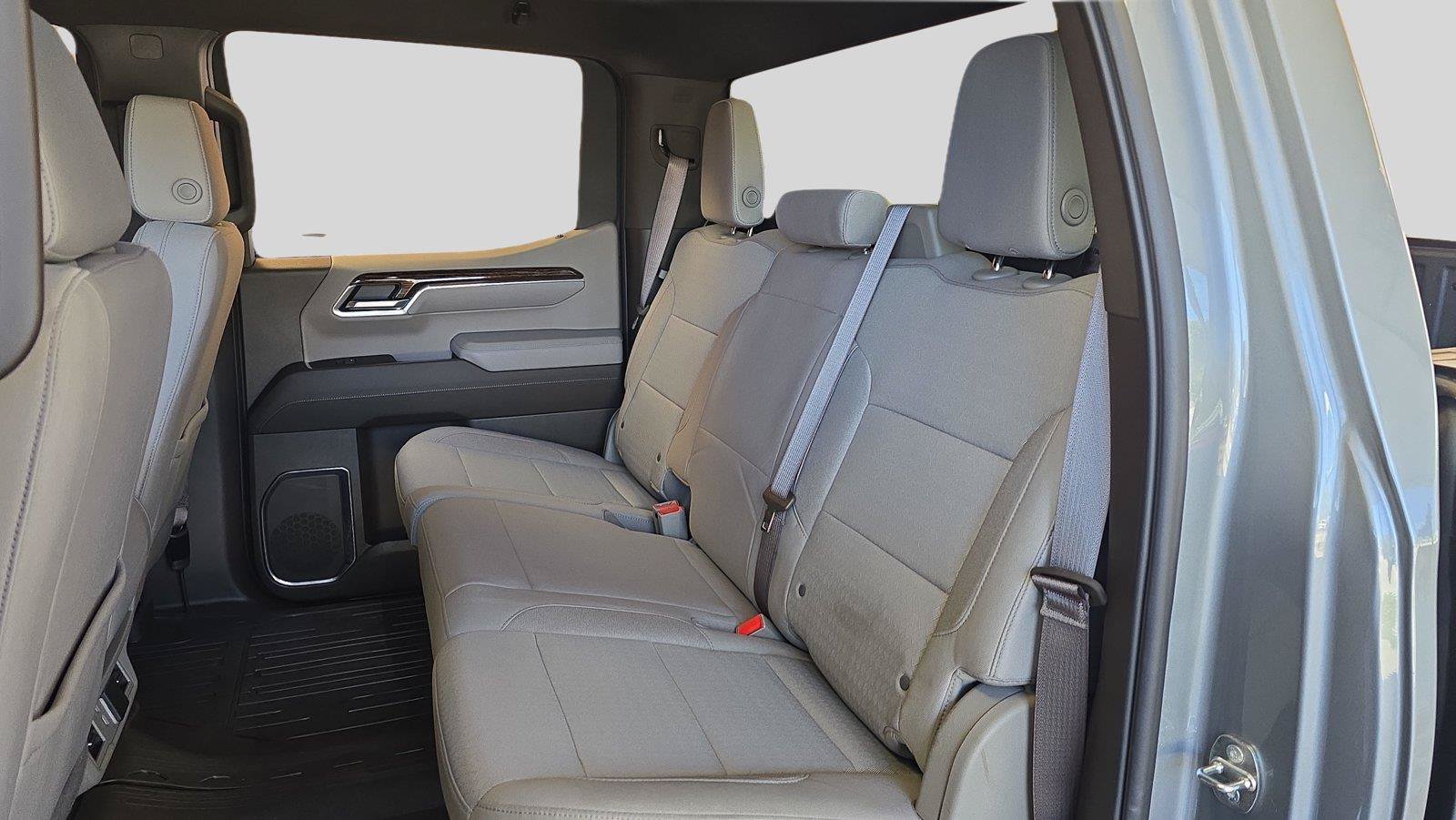 Used 2024 GMC Sierra 1500 SLE w/ LPO, GMC Protection Package AWD/4WD image 15