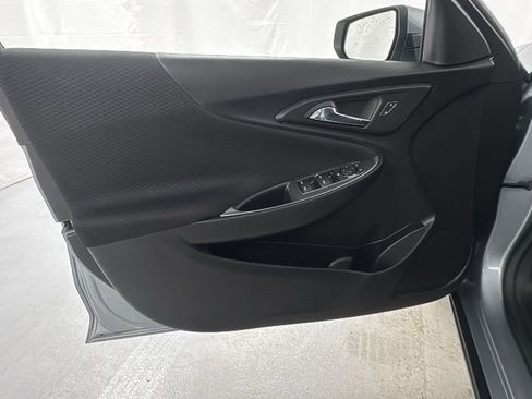Used 2024 Chevrolet Malibu LT image 16