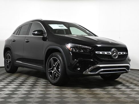 New 2026 Mercedes-Benz GLA 250 4MATIC image 9