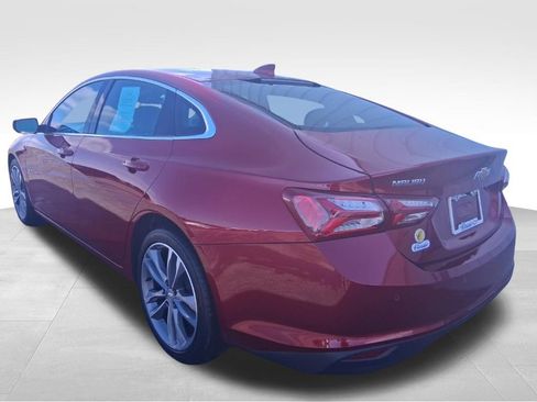 Used 2023 Chevrolet Malibu LT w/ Driver Confidence Package image 3