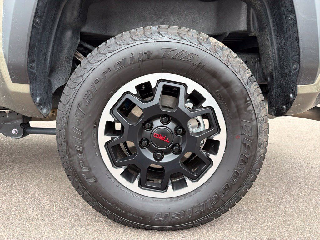 Used 2026 Toyota Tacoma TRD Off-Road AWD/4WD image 33