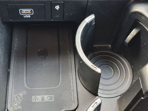 Used 2024 Hyundai Palisade SEL FWD image 22