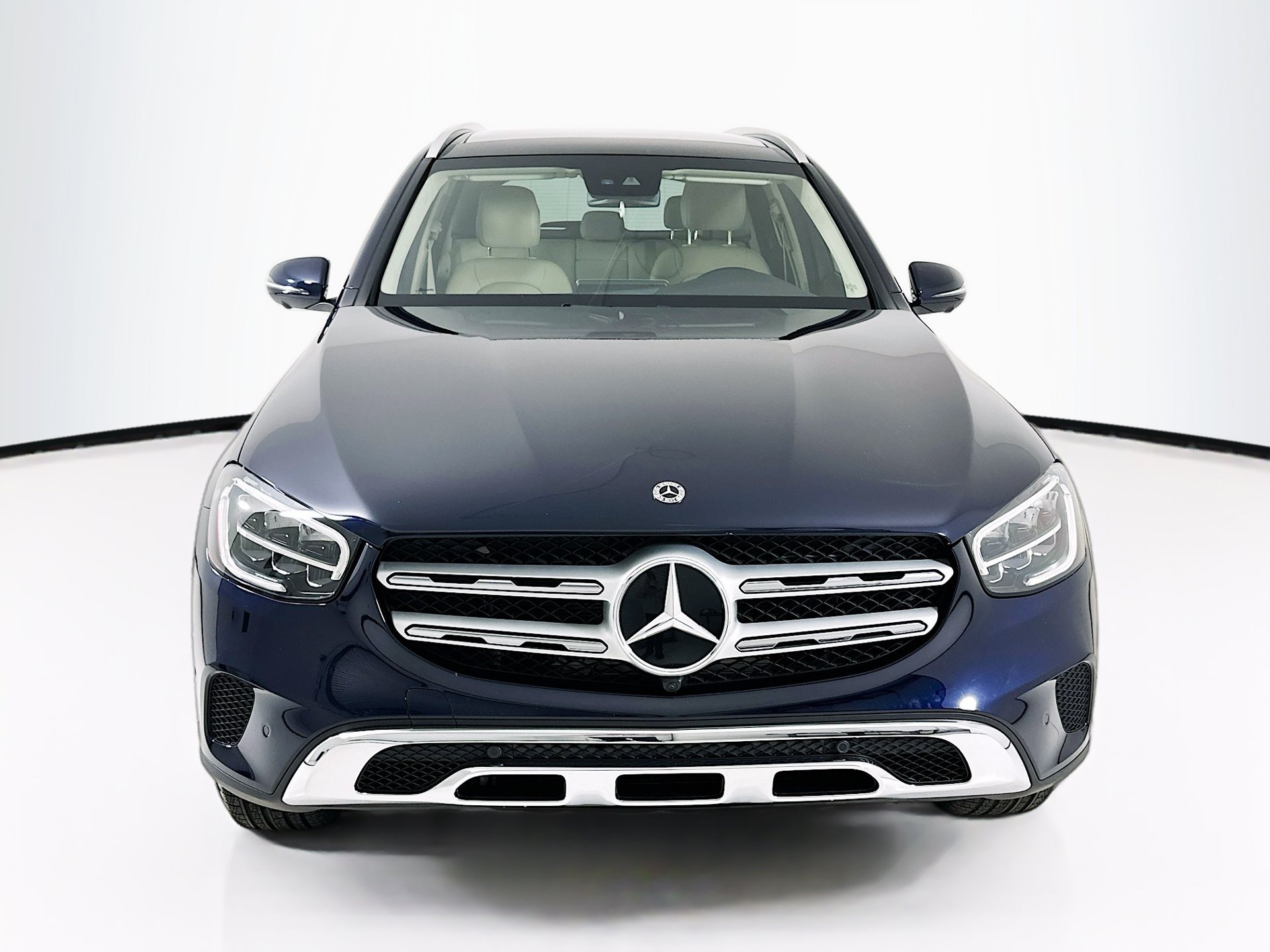 Certified 2022 Mercedes-Benz GLC 300 image 2