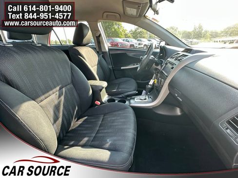 Used 2013 Toyota Corolla S FWD image 25