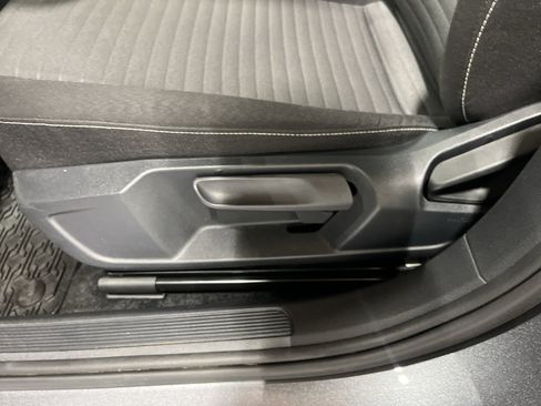 Used 2024 Volkswagen Jetta S FWD image 30