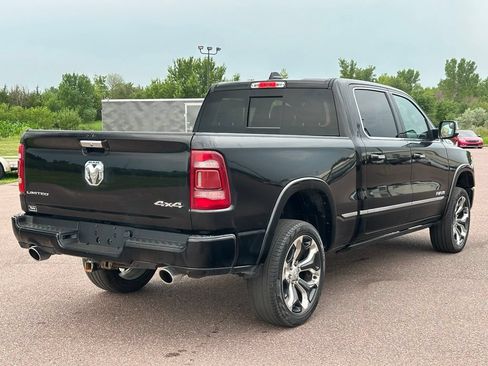 Used 2022 RAM 1500 Limited w/ Body-Colour Bumper Group AWD/4WD image 6