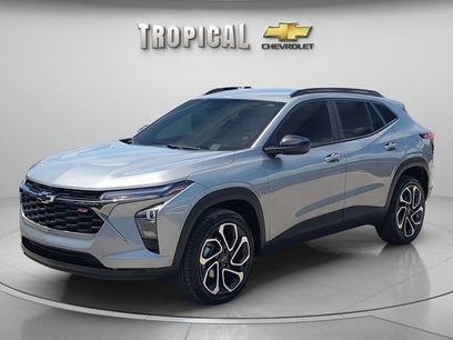 Used 2025 Chevrolet Trax RS w/ Driver Confidence Package
