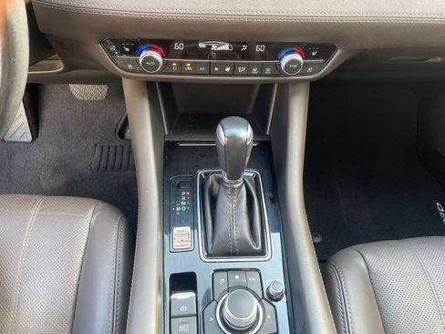 Used 2018 MAZDA MAZDA6 Signature FWD image 12