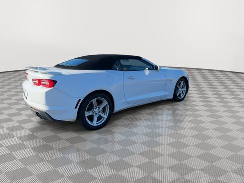 Certified 2020 Chevrolet Camaro LT image 9