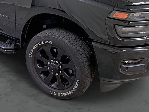Used 2026 RAM 2500 Big Horn AWD/4WD image 14